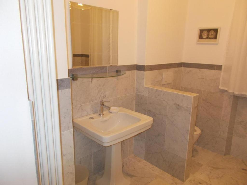 B&B Rossana Carrara Exterior foto