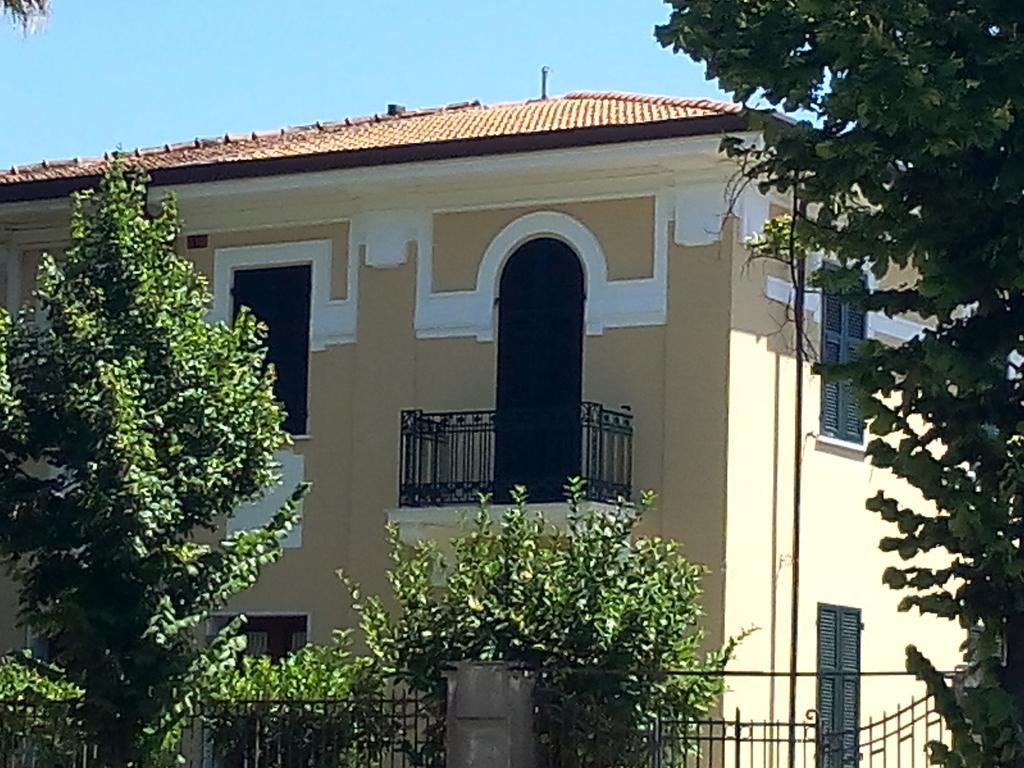 B&B Rossana Carrara Exterior foto